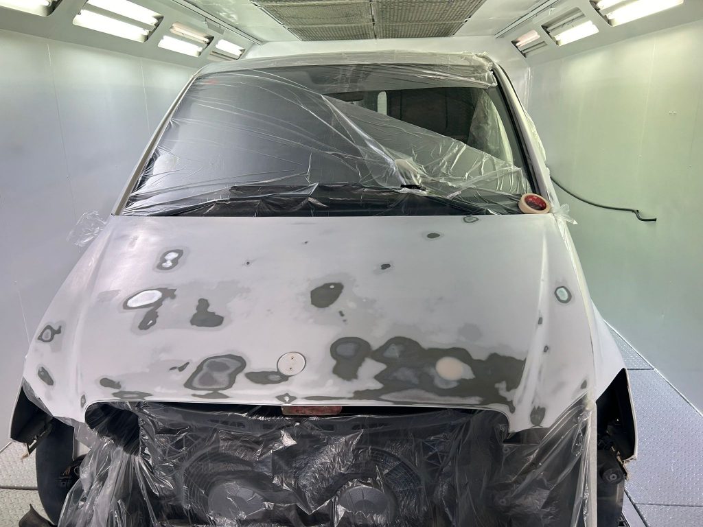 pintura de furgoneta en Cambrils Tarragona taller chapa y pintura Vera Motors (7)