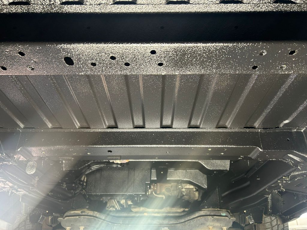 chapa y pintura cambrils tarragona oxido en bajos furgoneta fiat ducato camper (15)