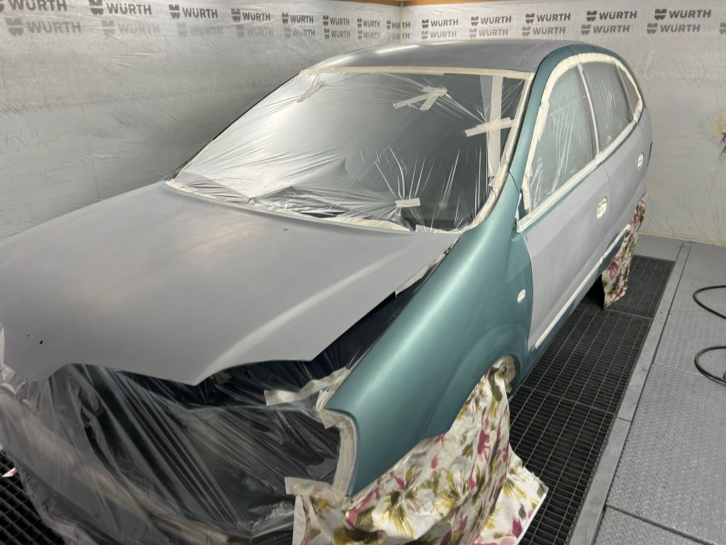 pintura chapa nissan almera como ultimos pasos (1)